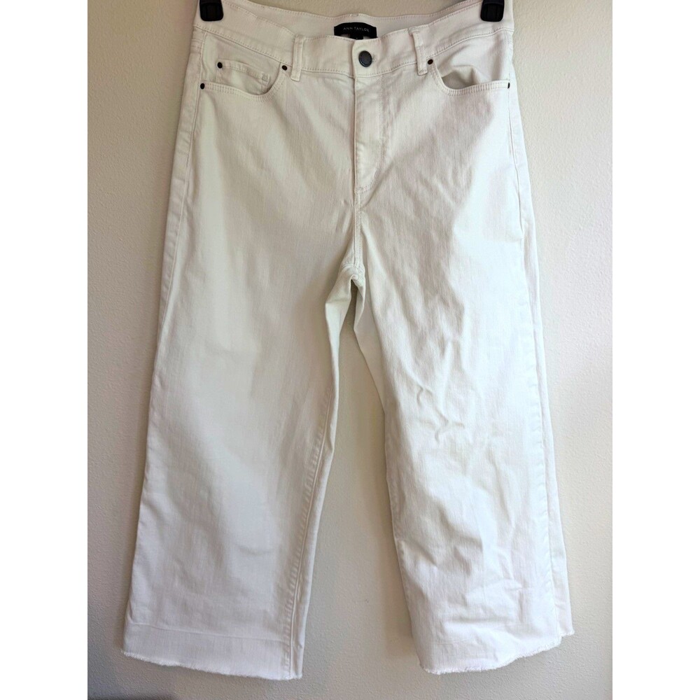 Ann Taylor Women's White Cropped Denim Jeans 5-Pocket Button Closure Size 4
